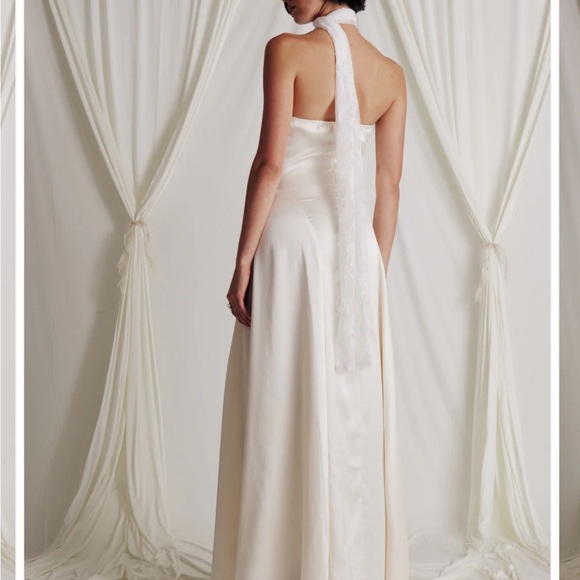 Miss Ritz Gown Gream - Picture 5 of 5